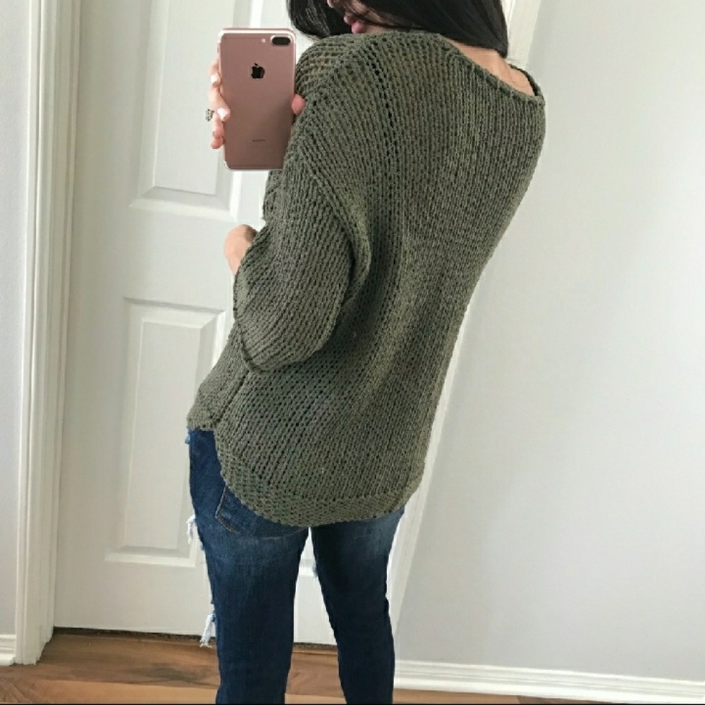 Darling Olive spring pull-over - Picture 2 of 4